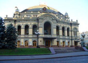 Shevchenko Opera House in Kiev. As concertmaster of the Shevchenko Opera and Ballet Orchestra from 1947 to 1989, Abram Shtern was also a frequent soloist and chamber musician. 